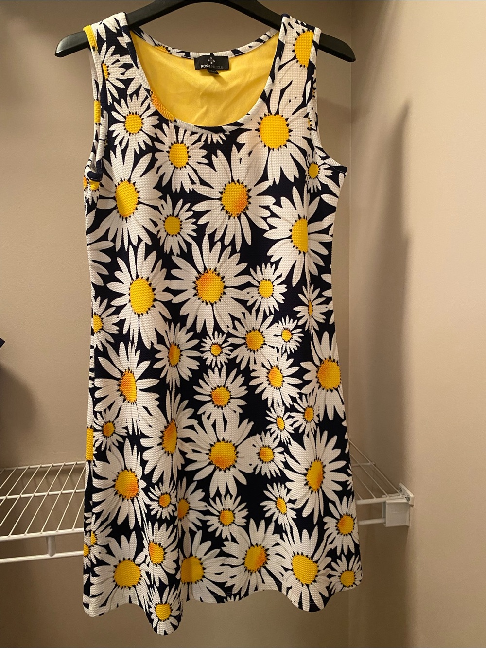 NEW Ronni Nicole Daisy Print Sleeveless Dress Size L